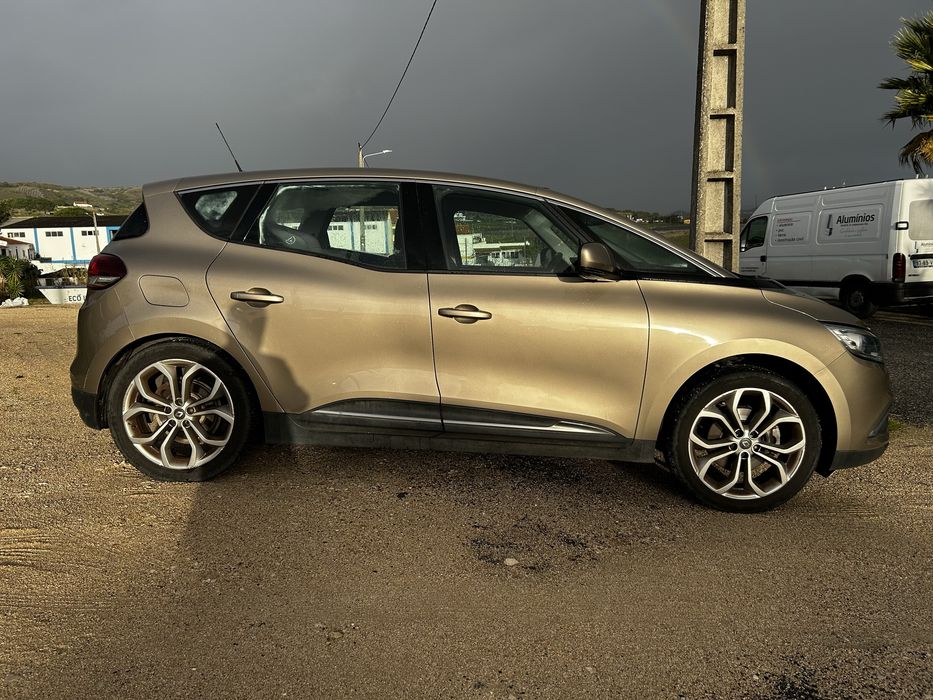 Renault Scénic 1.5 DCI Business Energy 110 cv