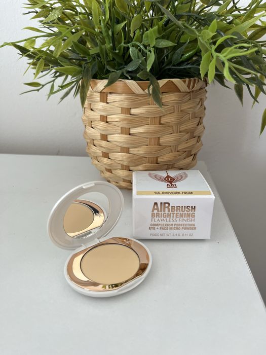 Chatlotte tilbury mini puder odcien tan deep