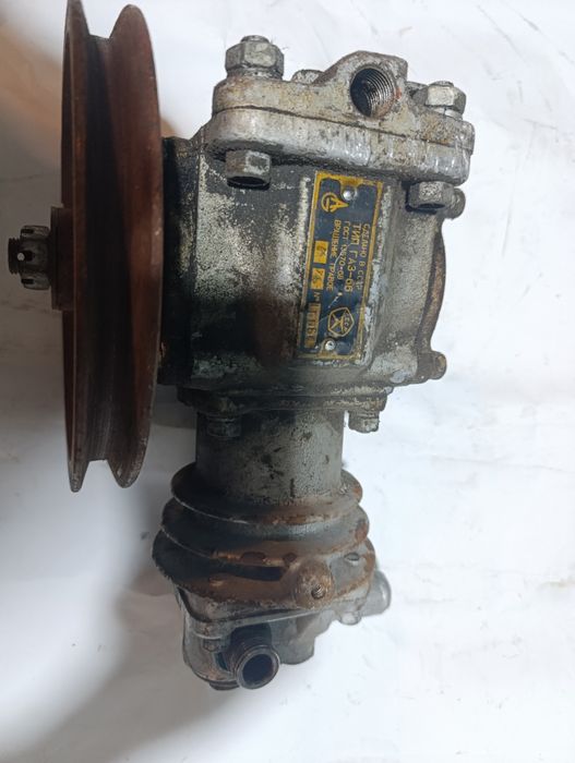 Компрессор ГАЗ-66, ПАЗ-3205, ЮМЗ-6, БОГДАН, Д-65 старого образца