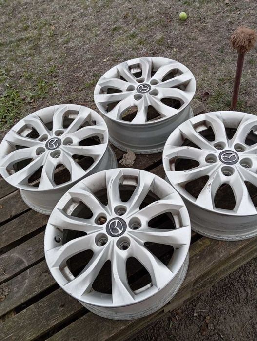 Диски Mazda R16 оригінал