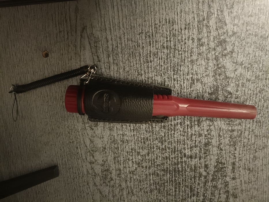 Pinpointer MARS MD Pointer Red – jak nowy, paragon 03.2026