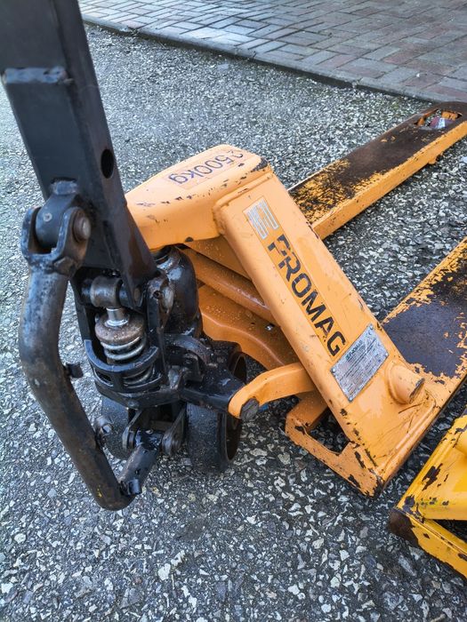 Paleciak, wózek paletowy