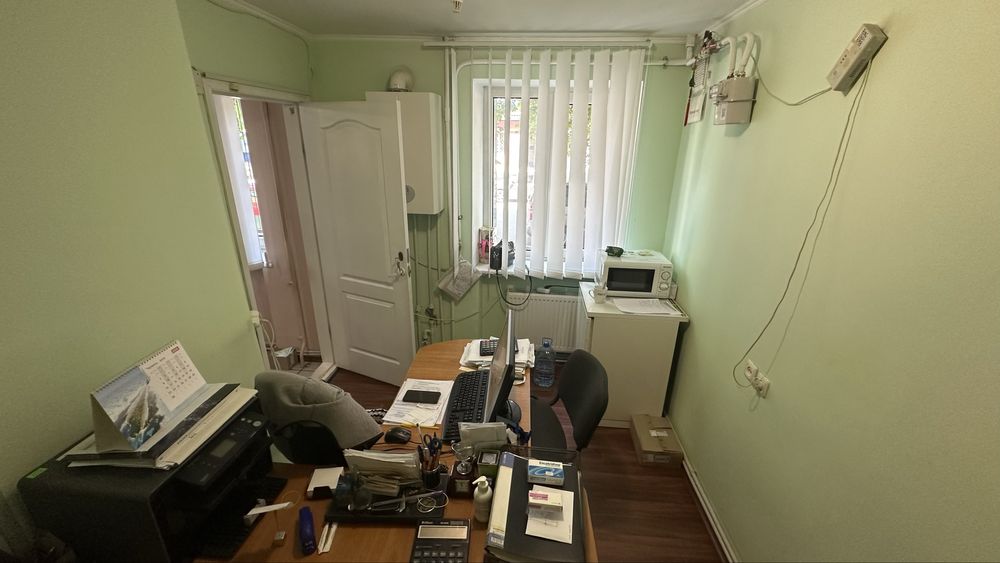 Магазин, оренда магазину 80 м.кв, центр, вул. Перспективна 34, ринок