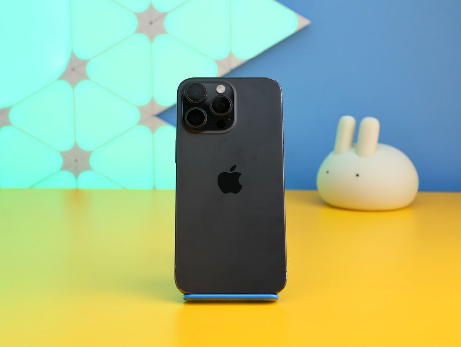 Смартфон Apple iPhone 15 Pro Max 256GB Black (158154) Б/У З ГАРАНТІЄЮ