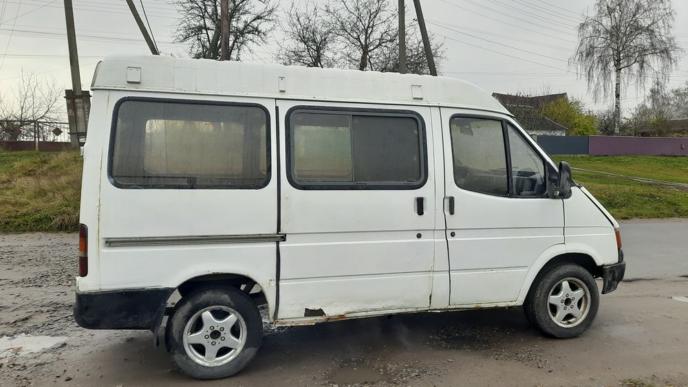Продаю Форд Транзит