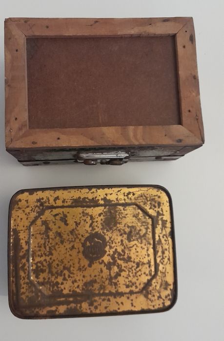 2 Caixas antigas