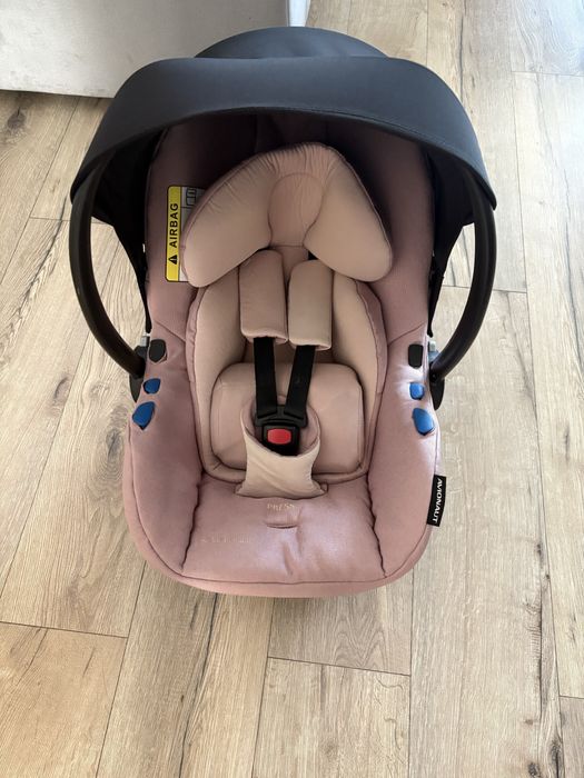 Fotelik Avionaut Pixel Pro z bazą