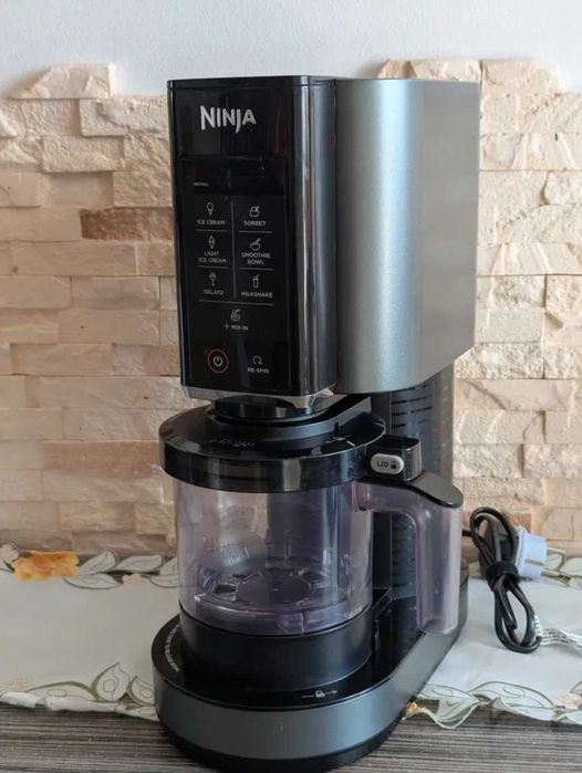 Морозивниця Ninja CREAMi  NC300EU