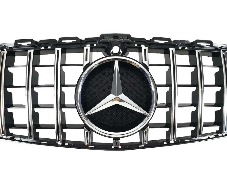 Решетка рад. mercedes C W205 14-18год.GTстиль (chrome Black) с камерой