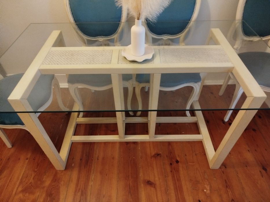 Mesa de jantar , refeições  Banak Importa