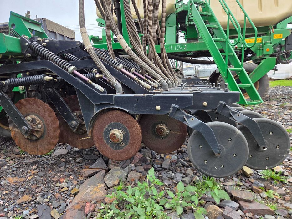 Посівний зерновий комплекс Great Plains NTA 1007 Spartan II