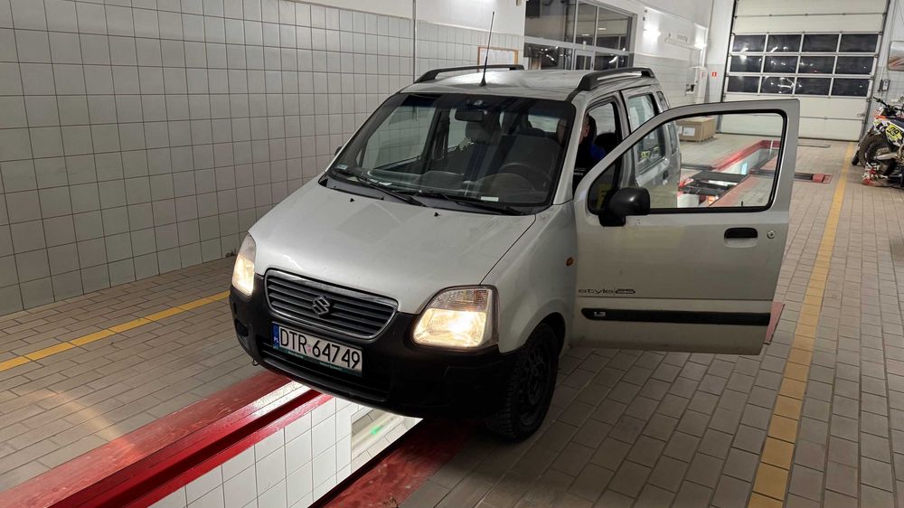 Suzuki Wagon R+