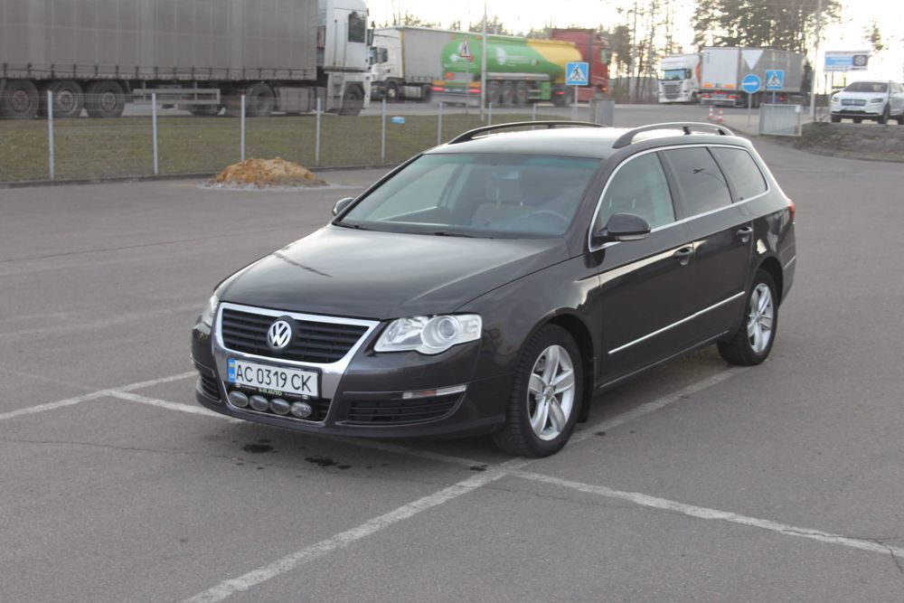 Продам автомобіль Volkswagen Passat B6