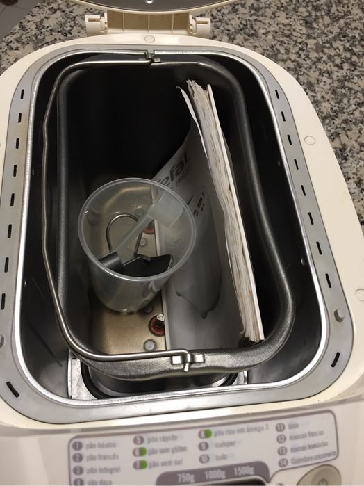 Máquina de pão TEFAL