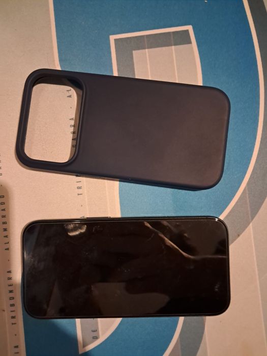 Iphone 17 pro 256GB  + Apple Watch SE 3 44mm