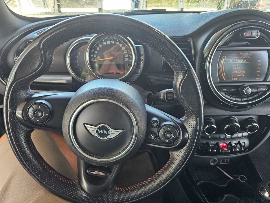 MINI Clubman — fotografia 11