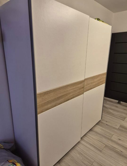 Szafa Black Red White