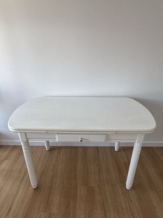 Mesa extensivel branca lacado - otimo estado