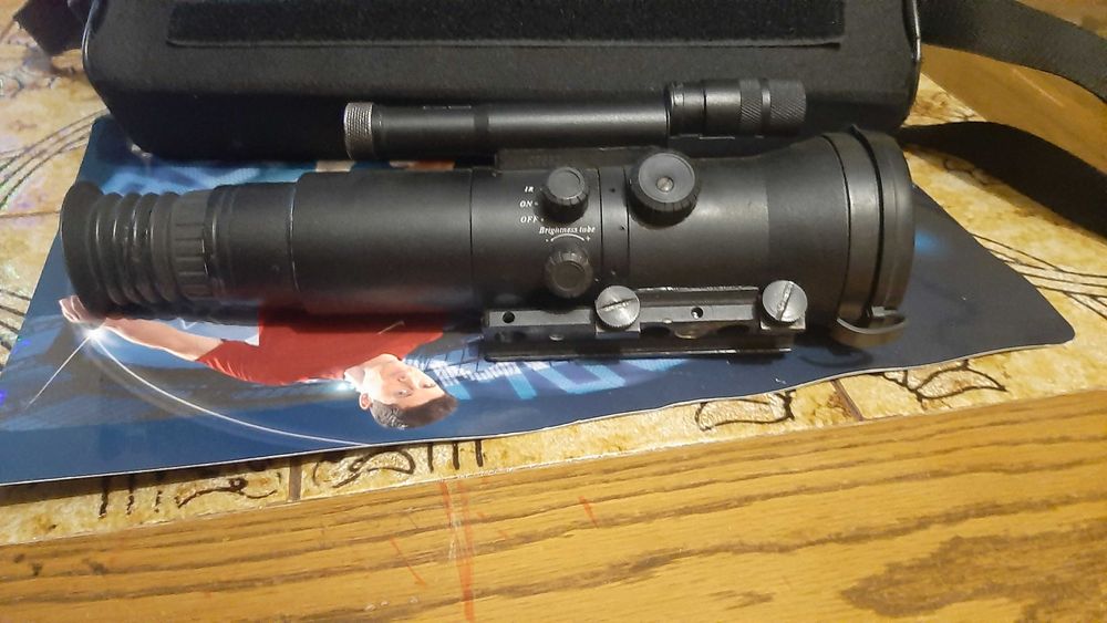 Celownik noktowizyjny Dedal 300