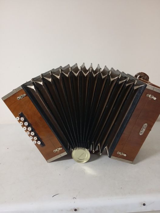 Concertina Fidel Socin