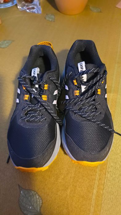 Buty Asics damskie rozmiar 39