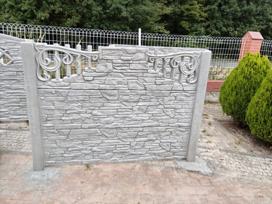 Ogrodzenie , płoty, beton, przęsła ogrodzenia betonowe