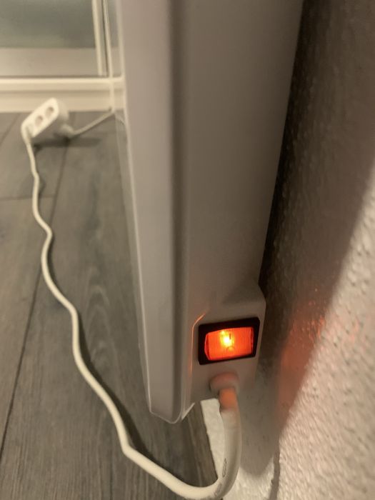 Radiador Elétrico Em Alumínio De Parede Celerad Sannover 1500 W