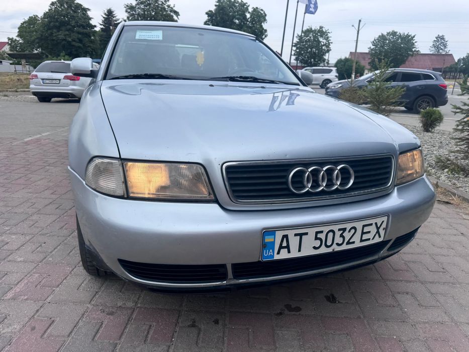 Продам ауді а 4 1996 року