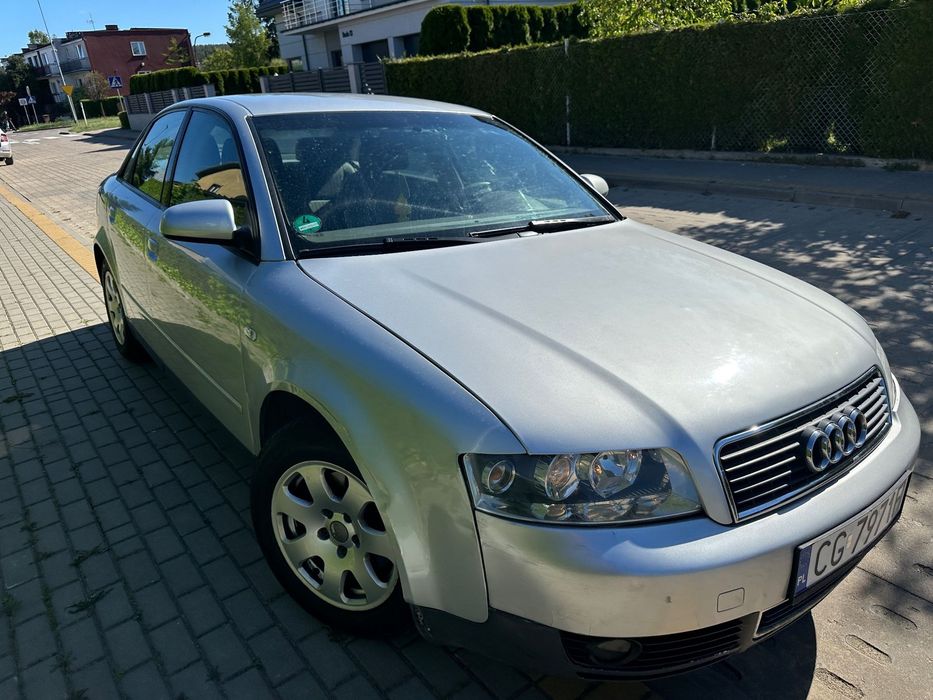 Audi A4 Limousine 2,0 benzyna, klimatronik,kamera, nawigacja,podg. fotele,niski przebieg