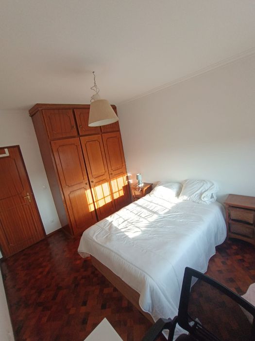 Quarto individual - Pinhal novo