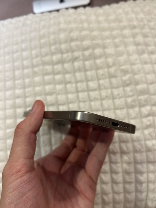 IPHONE 15 PRO, 1 Tb, STAN IDEALNY, kolor naturalny tytan