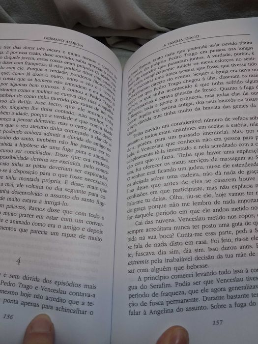 Livro: A Família Trago