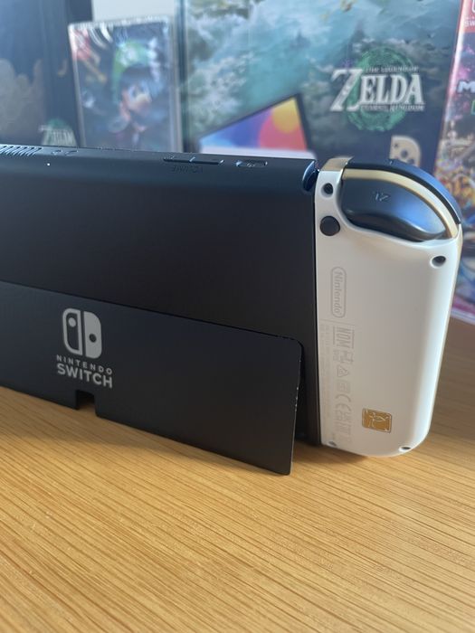 Nintendo Switch OLED | Edição Zelda | + Acessórios