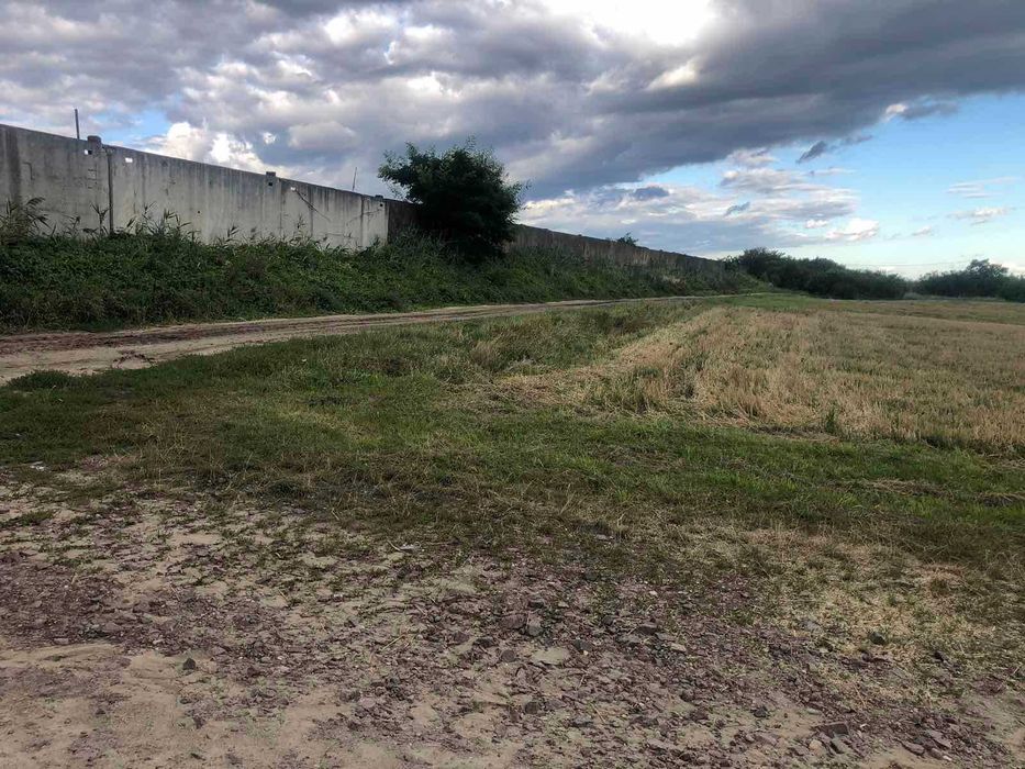 земельна ділянка 37 сот., с. Товмач