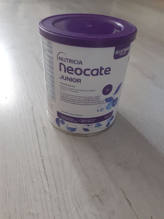 Mleko neocate junior