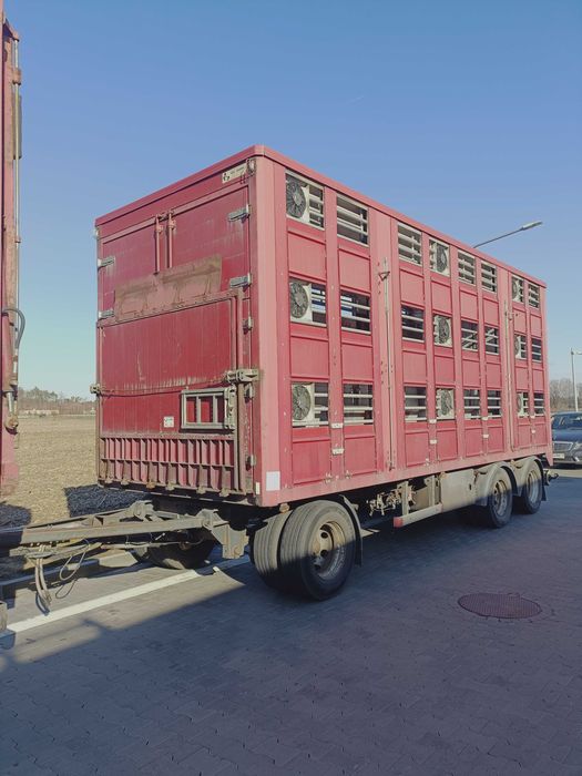 Przyczepa do przewozu żywca