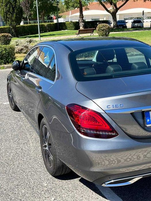 Mercedes benz C 180 avantgard