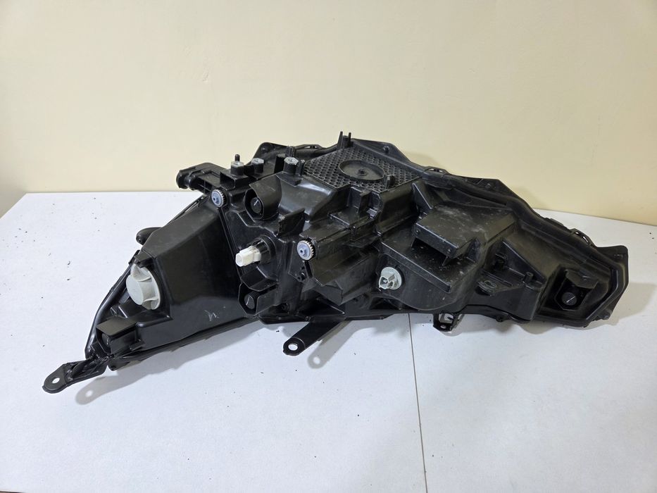Фара права Lexus NX 2022-2026 USA