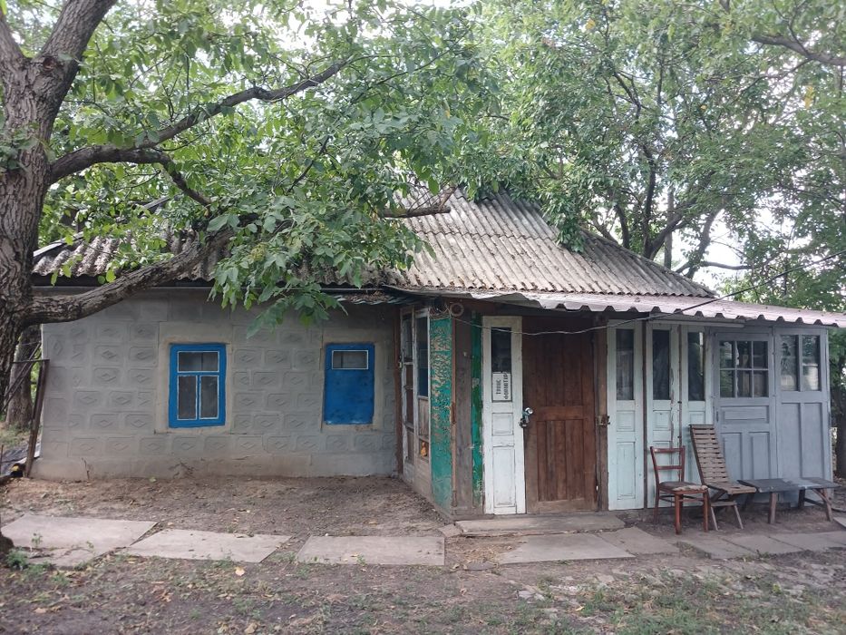 Продаєця невеличка хата в с.Семенівка  Камянський рн.