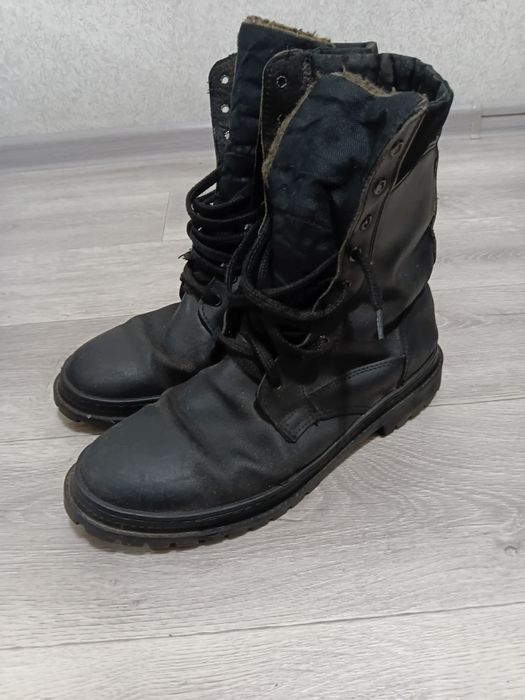 Шкіряні берці 44 розмір