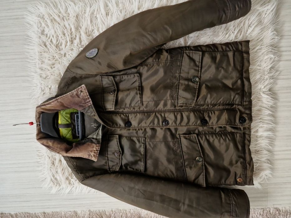 Kurtka męska  Marc'o Polo 
rozmiar M / L 

Dł całkowita 74cm
Szeroko