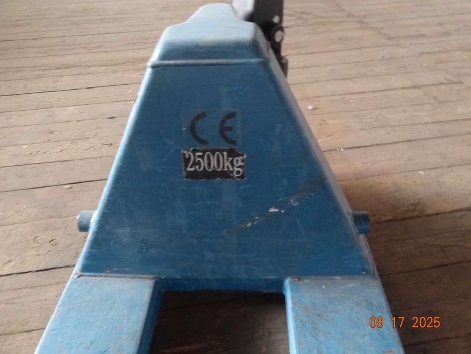 Sprzedam wózek paletowy krótki