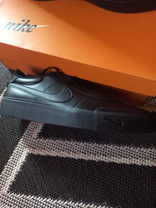 Кросівки/кеди чоловічі Nike Court Shot