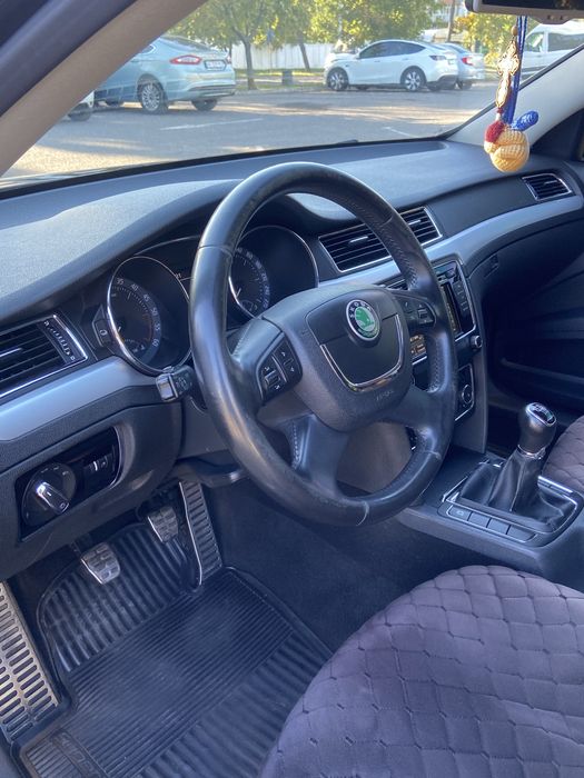 Продам Skoda Superb 2012 г. Диз.