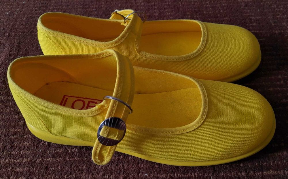 Sapatos Tecido: Tam 32