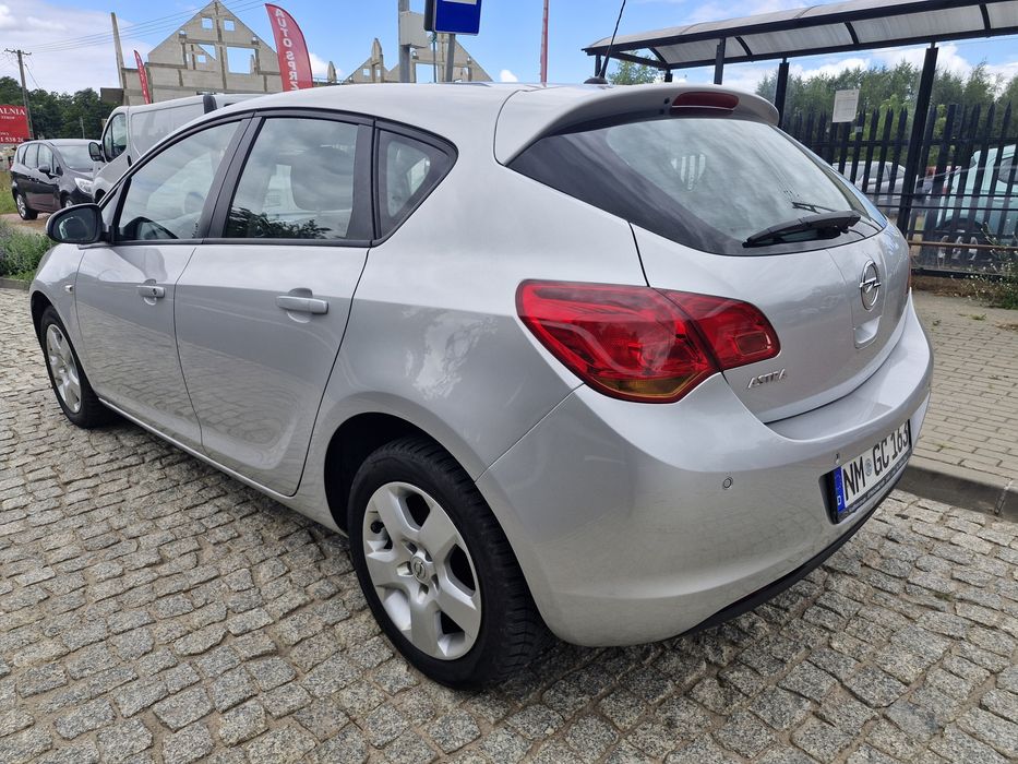 Opel Astra sprowadzony