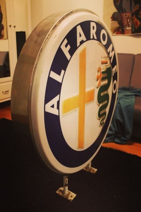 Publicidade exterior vintage Alfa Romeo