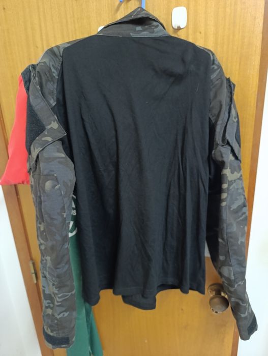 Colete Tático XL e Combat Shirt L
