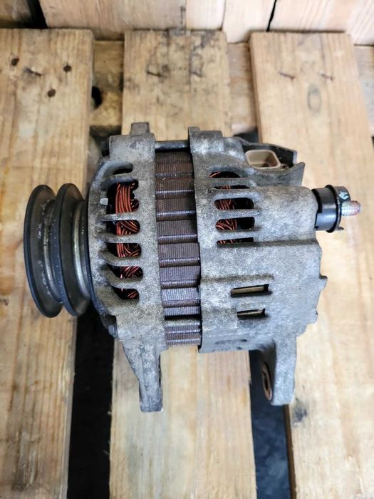Alternator FORD RANGER 2.5 TDCi / MAZDA BT-50 – WLAA18300A