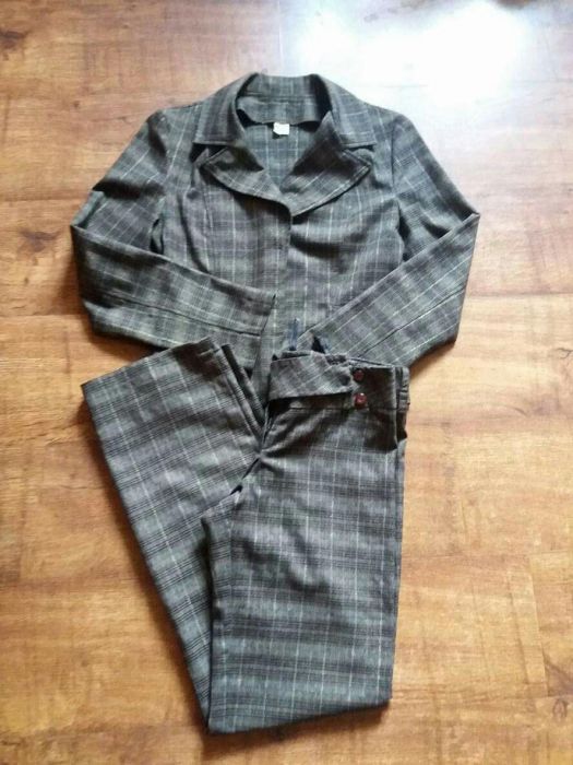 Garnitur damski r. 38 Spodnie Szwedy plus żakiet